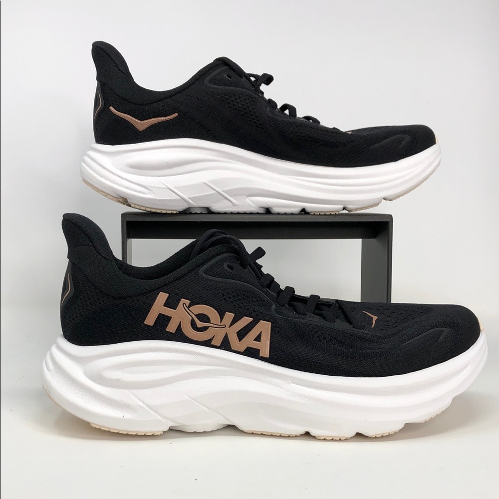 Hoka One One Clifton 10 Black Rose Gold Women’s Running Shoes- Size 10 B
